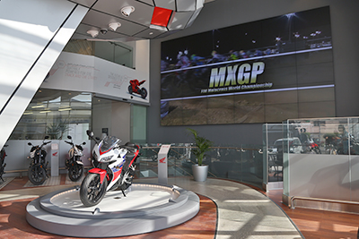 HONDA BIKE SHOWROOM