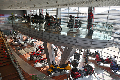 HONDA BIKE SHOWROOM